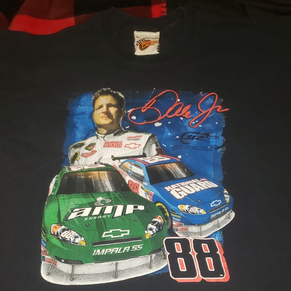 Winners Circle Dale Jr T Shirt size XL